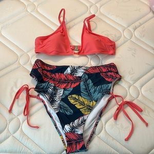 Cupshe Bikini Large NWT